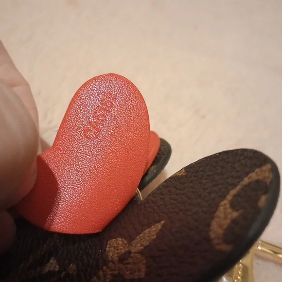 NWOB Louis Vuitton Minnie Mouse Key chain - Picture 12 of 15